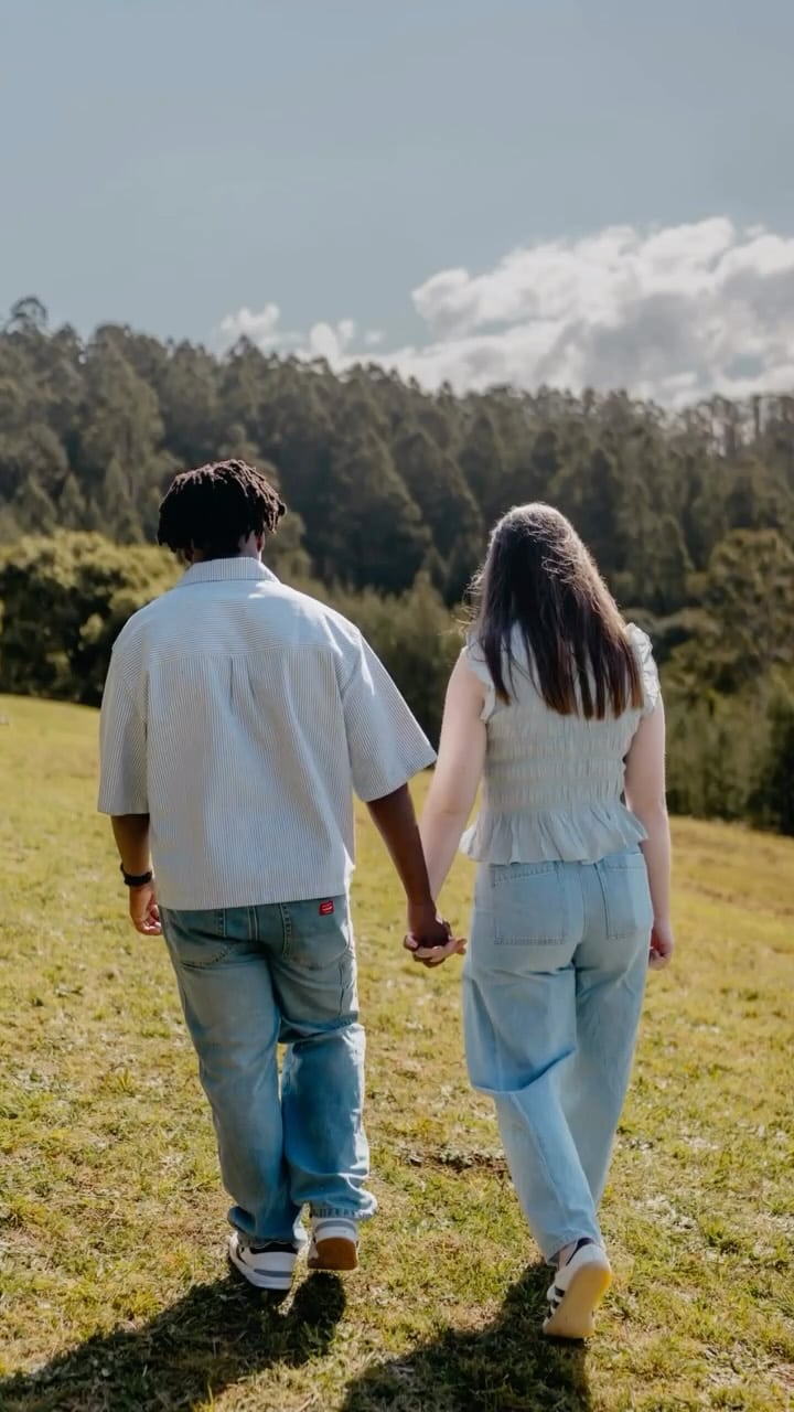Amelia & Quinton, in motion — reel cover 1 by Foxwood Media